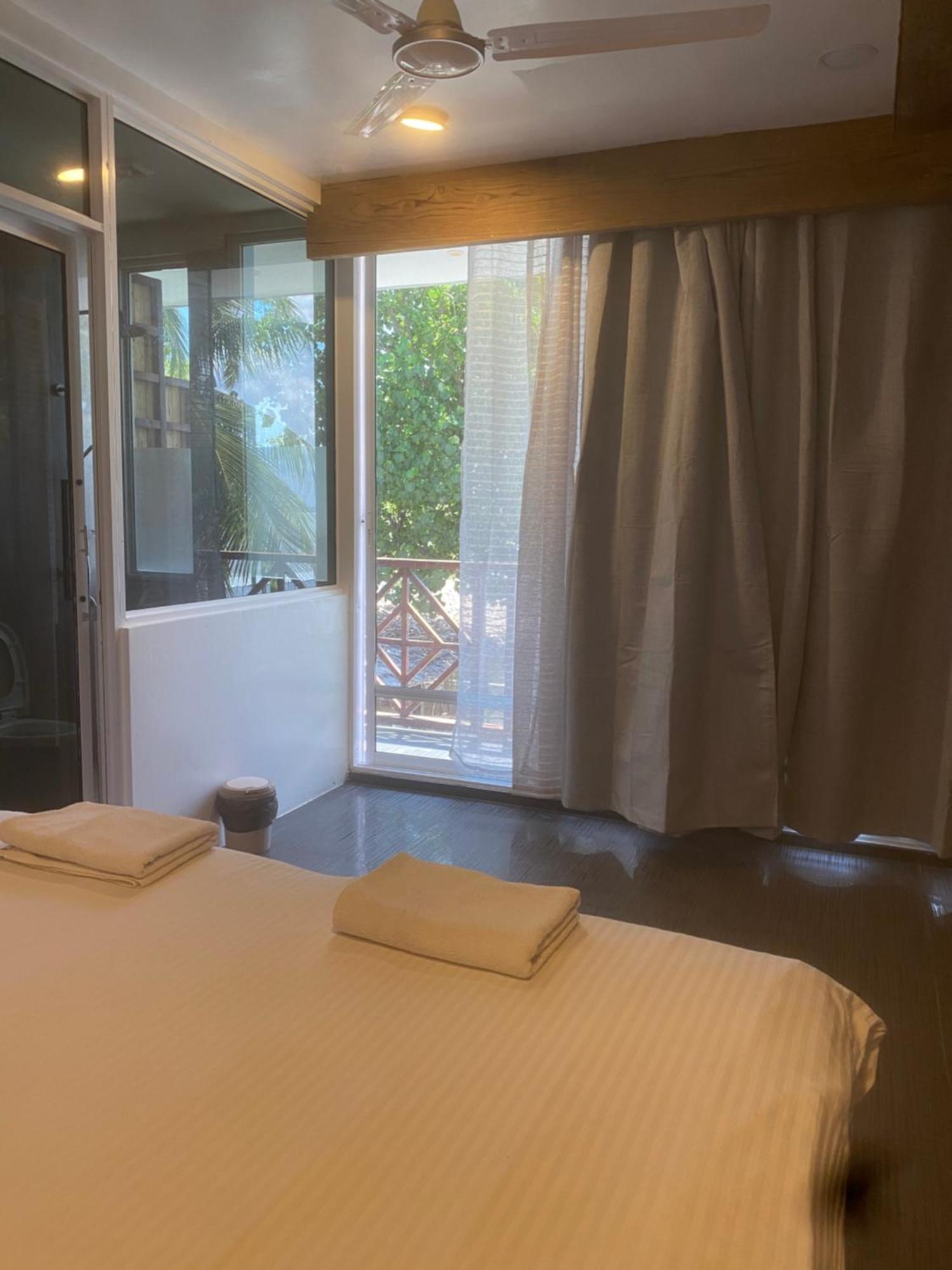 Elysian Hideaway Hotel Maafushi Ngoại thất bức ảnh