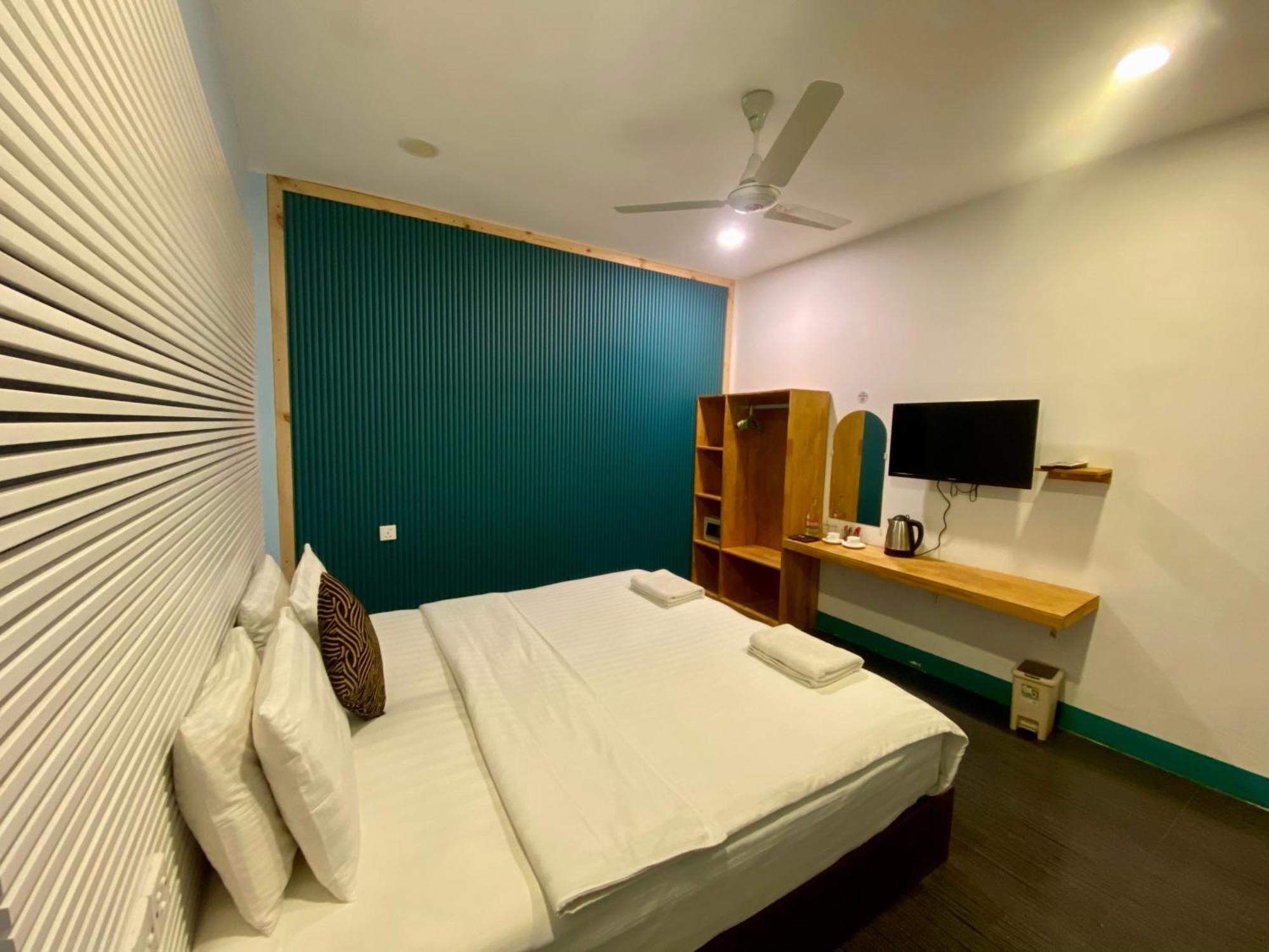Elysian Hideaway Hotel Maafushi Ngoại thất bức ảnh
